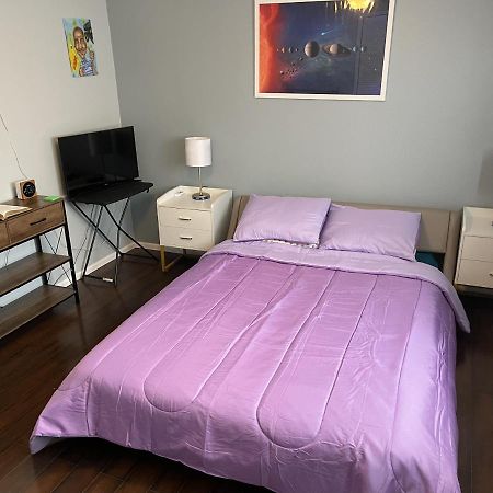 Shared Space With Private Room In Beautiful Lakefront Apartment Federal Way Exterior foto