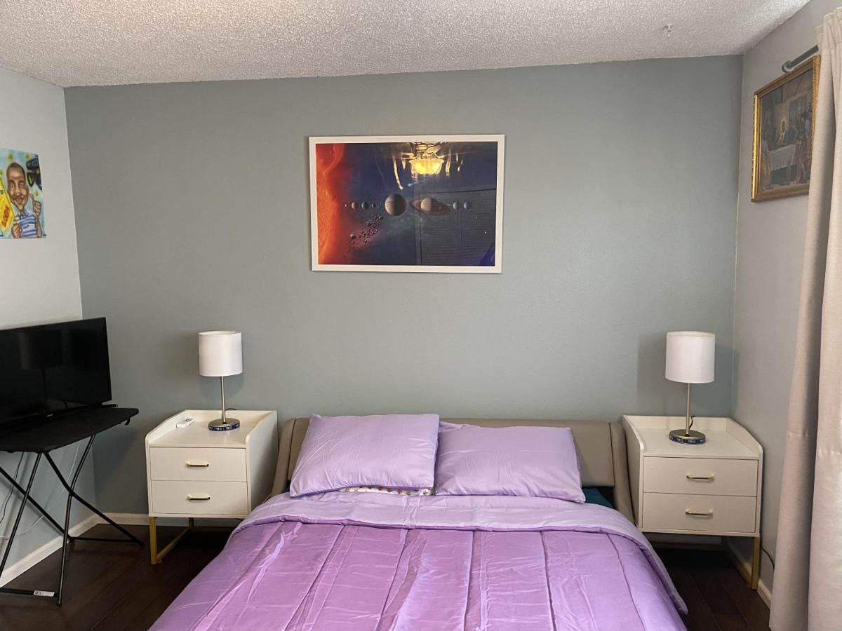 Shared Space With Private Room In Beautiful Lakefront Apartment Federal Way Exterior foto